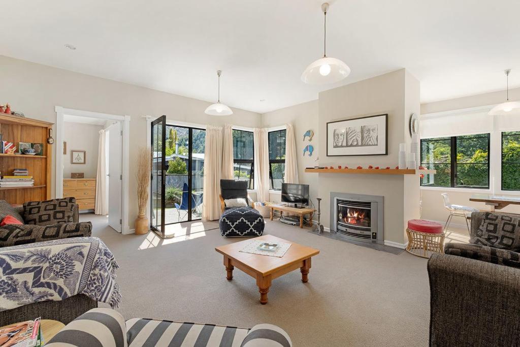 Lavender Country Cottage - Arrowtown Holiday Home Exterior foto